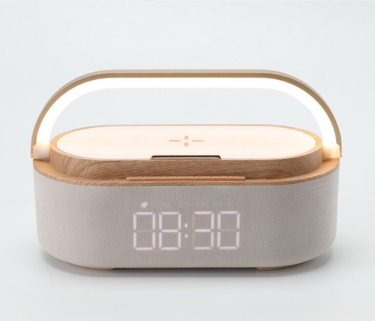 Aurora Plus Radio Lamp with Clock and Wi Fi Charger 2